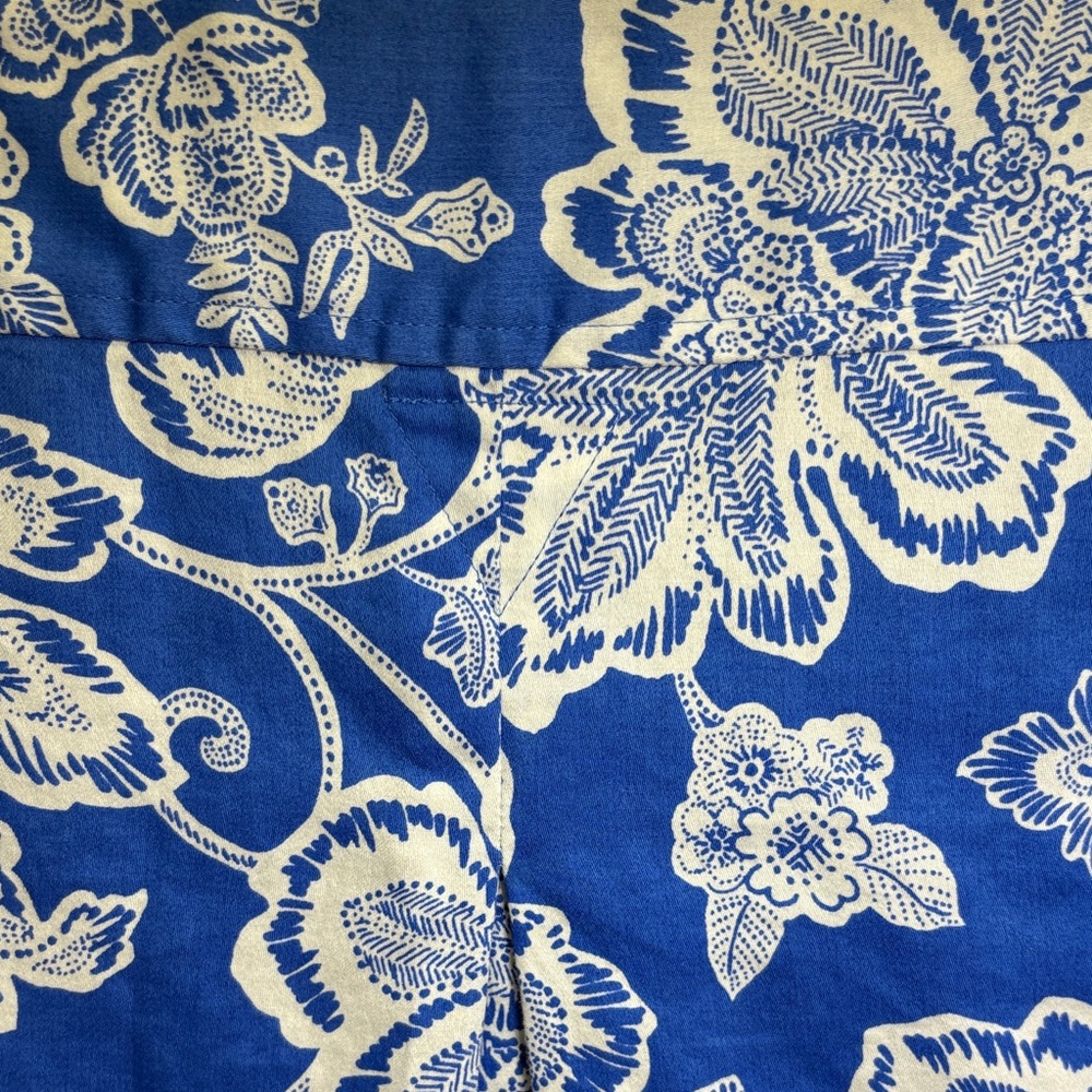 Foxcroft Royal Blue White Floral Split V Tunic - Picture 8 of 12